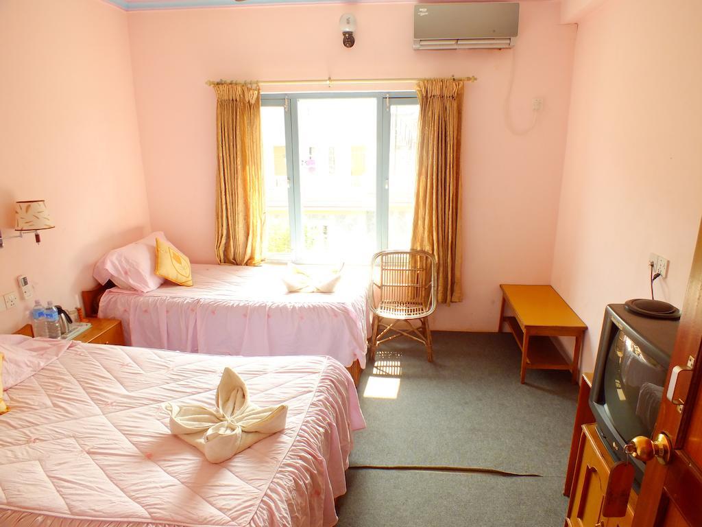 Hotel Greenland Pokhara Rum bild