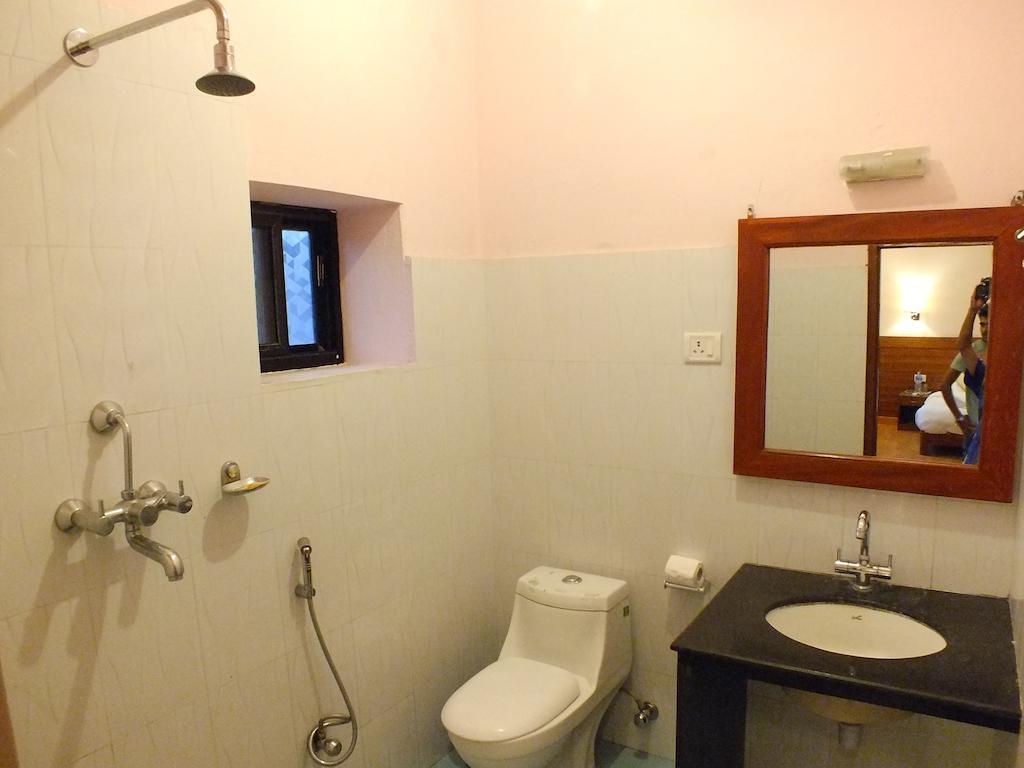 Hotel Greenland Pokhara Rum bild