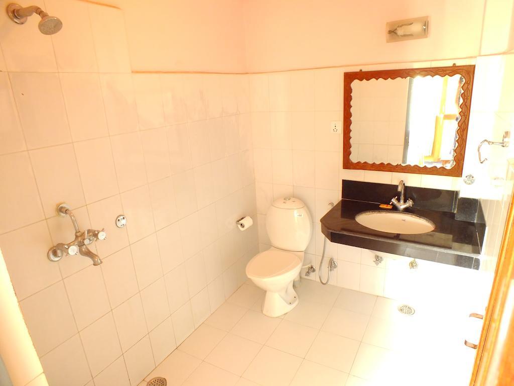 Hotel Greenland Pokhara Rum bild